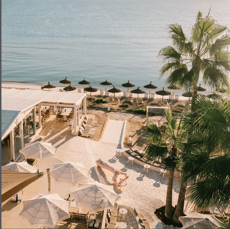 NU Mallorca Beach Club dans le nord de Majorqu