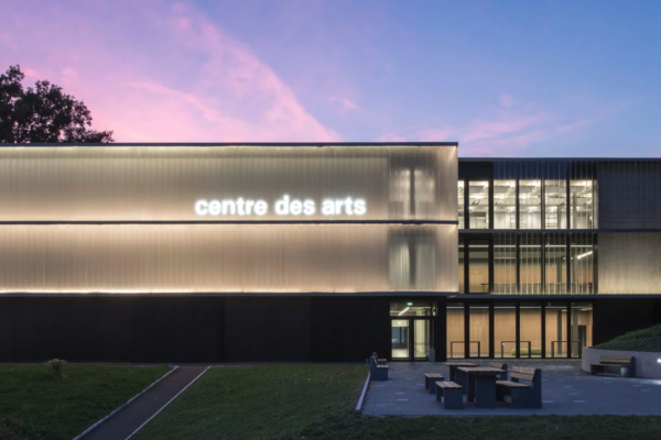 Isabelle Muller nous ouvre les portes du Centre des arts de Genève