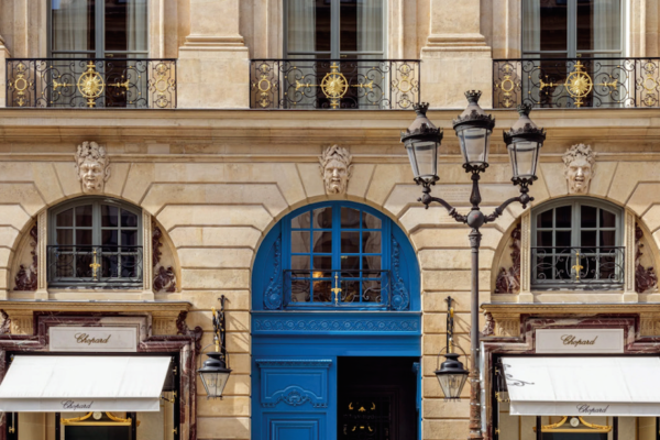 La maison Chopard inaugure l’hôtel 1, Place Vendôme à Paris