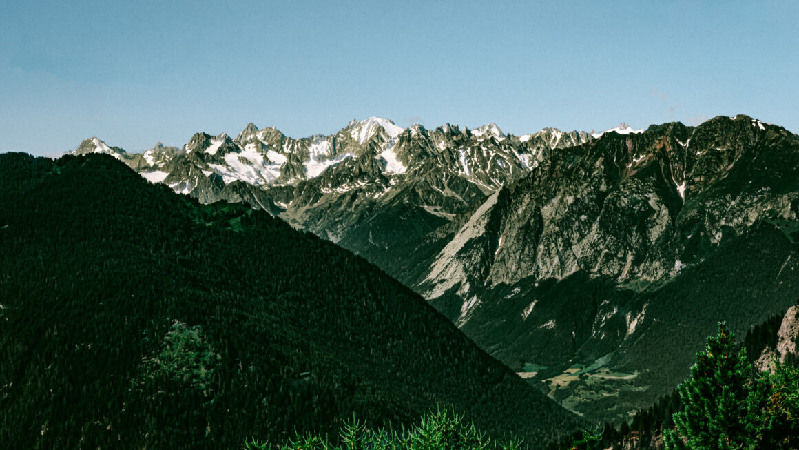 Cet été, offrez-vous une retraite à l’Experimental Chalet Verbier
