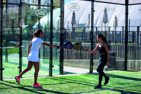Padel chez David Lloyd, l’élégance du sport