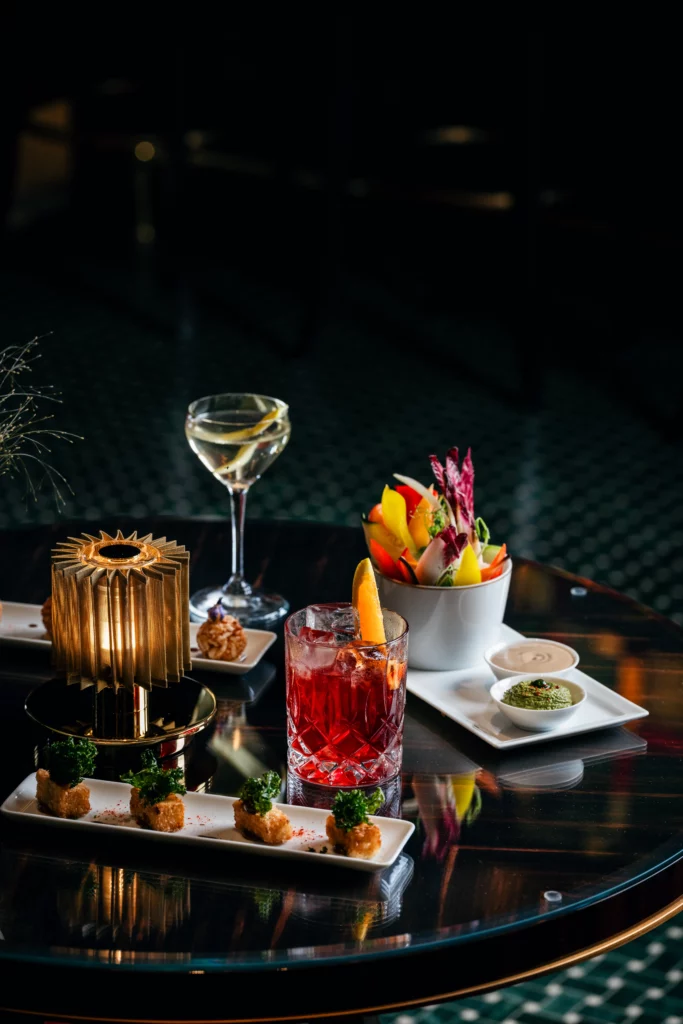 Bien-être, gastronomie et rencontres : au Woodward, un nouveau cercle privé s’invite dans le paysage genevois.