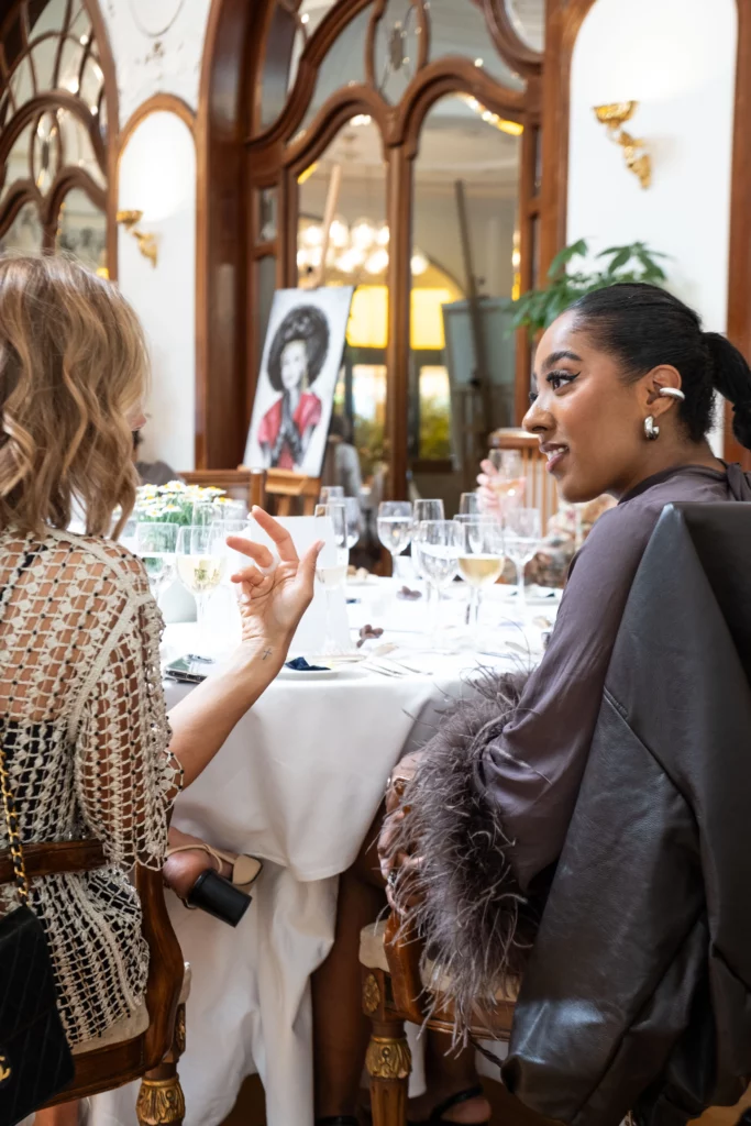 Le 5 juin dernier, le Fairmont Montreux Palace a accueilli le lancement officiel de la biographie Pâquerette. 