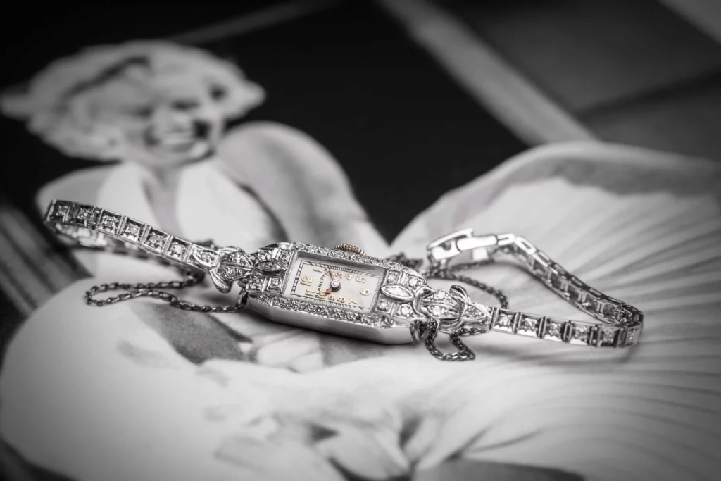 Marilyn Monroe portait une montre Blancpain, redécouverte en 2016 et acquise par la marque. 